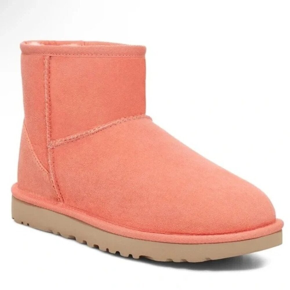 UGG Classic Mini II Boots Starfish Peach Women’s US 5 EU 36 NIB Orange Pink